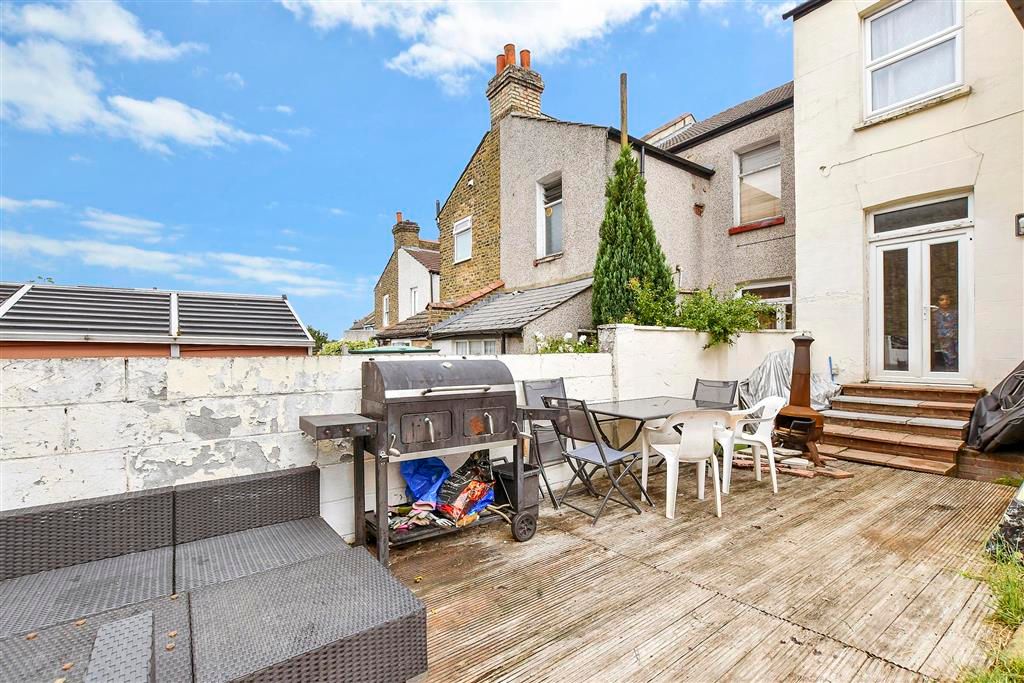 Property photo 2 of 11 Rear Garden