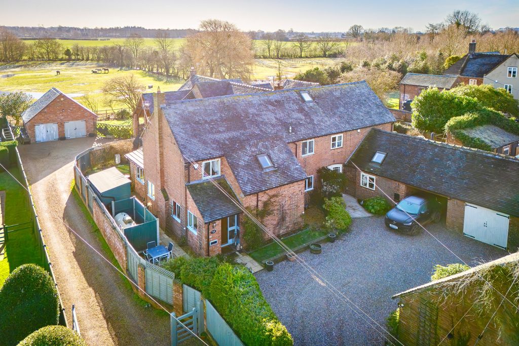 Property photo 1 of 32 Ed.Dh