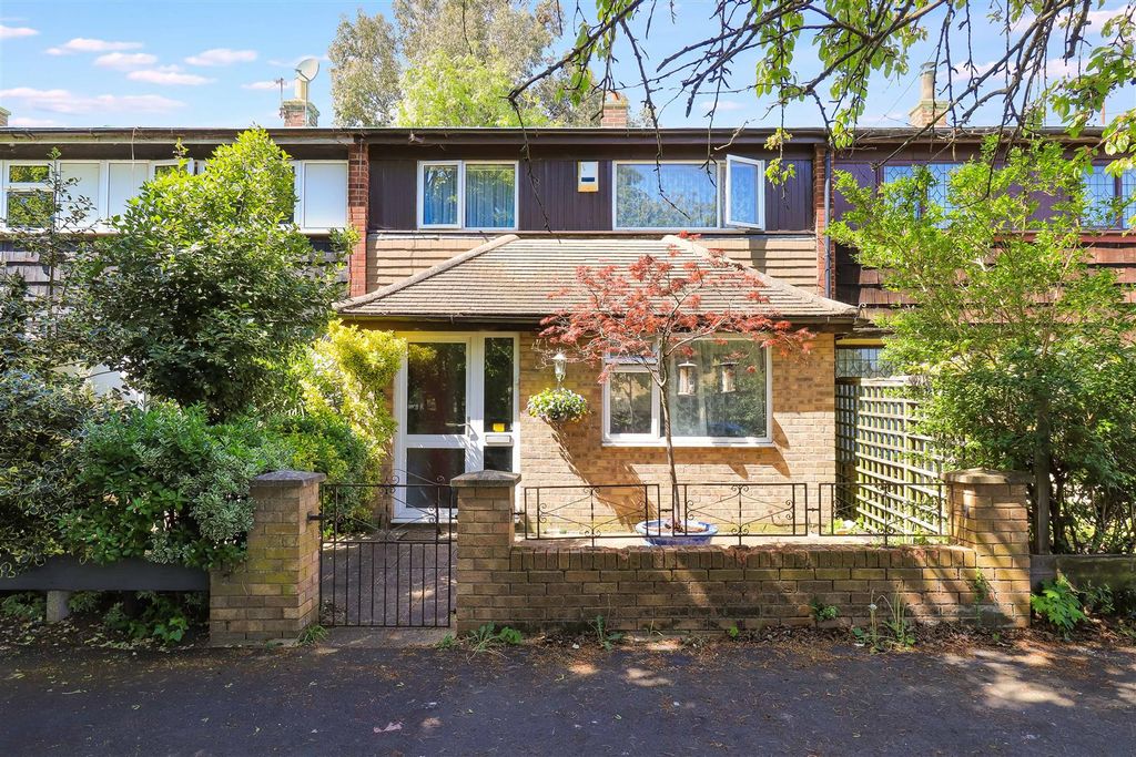 Property photo 1 of 22
