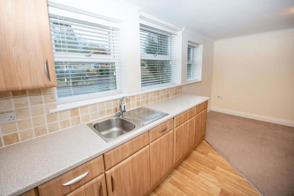Additional image 9 of 1 bed property for saleCanal Hill, Tiverton EX16