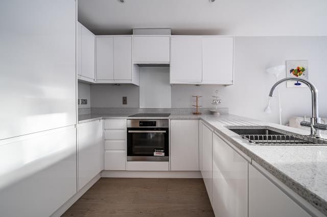 Property photo 2 of 17 Kitchen/Reception/Di