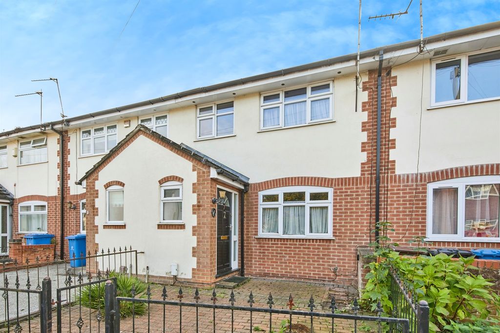 Property photo 1 of 17