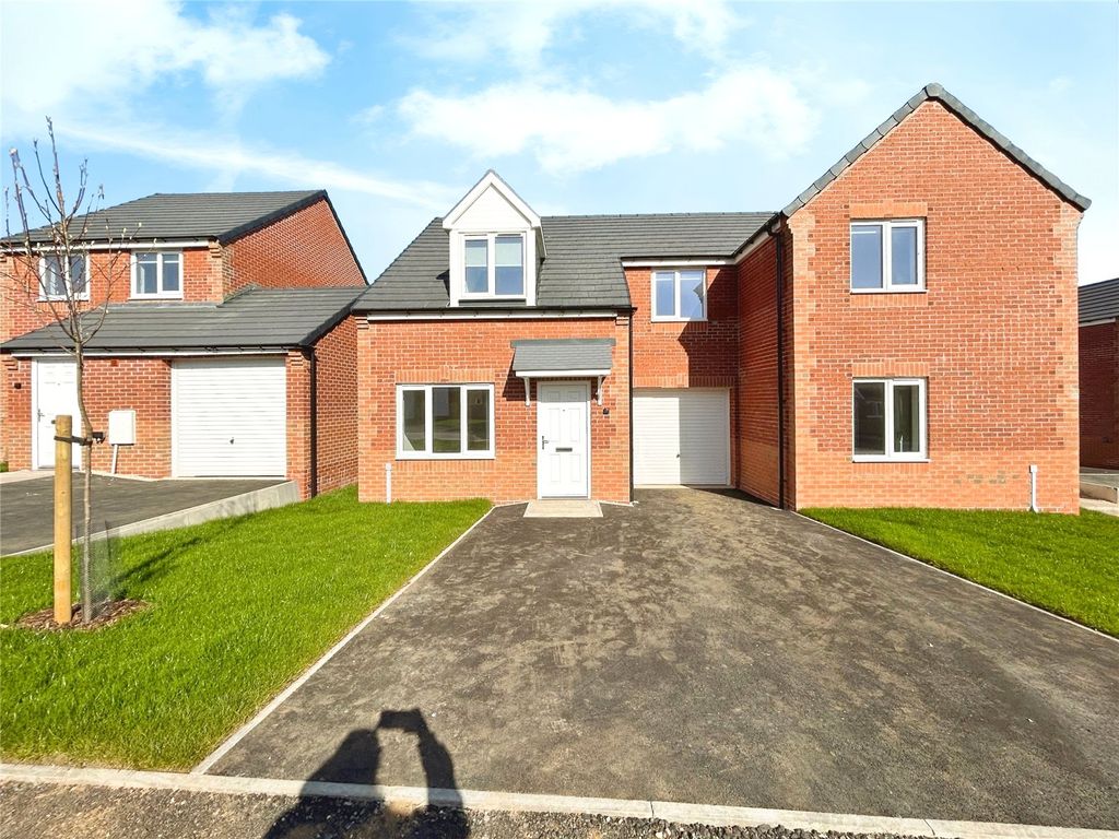 Property photo 1 of 11 Picture No. 18