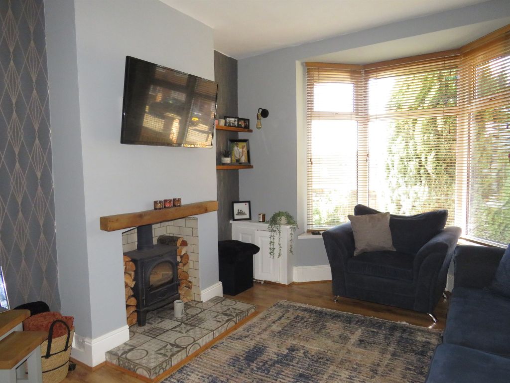 Property photo 3 of 16