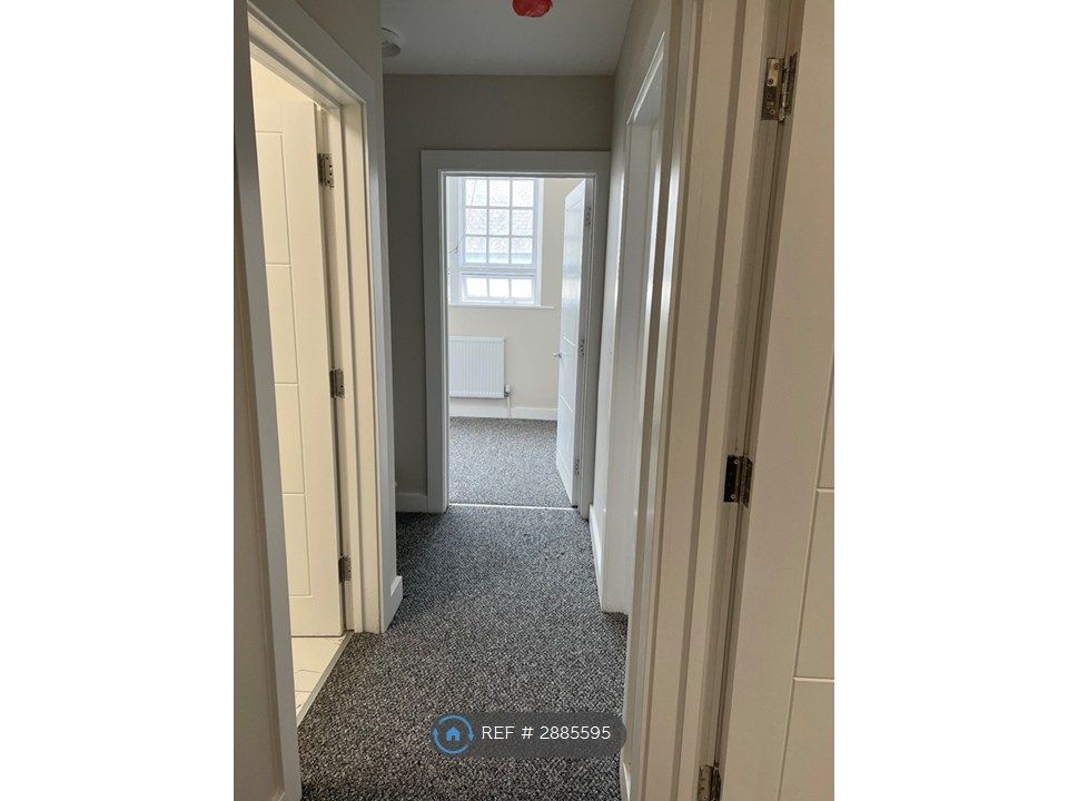 Property photo 3 of 3