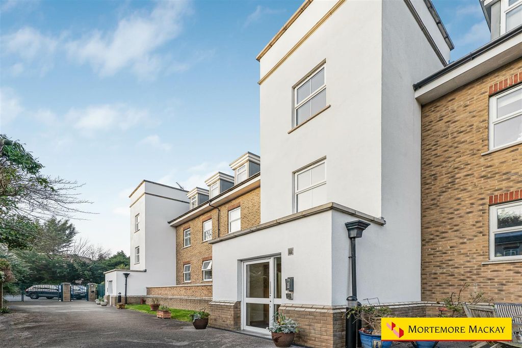 Additional image 30 of 2 bed flat for saleVillage Road, Enfield EN1