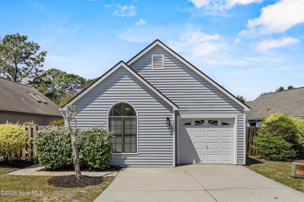 Property photo 1 of 31