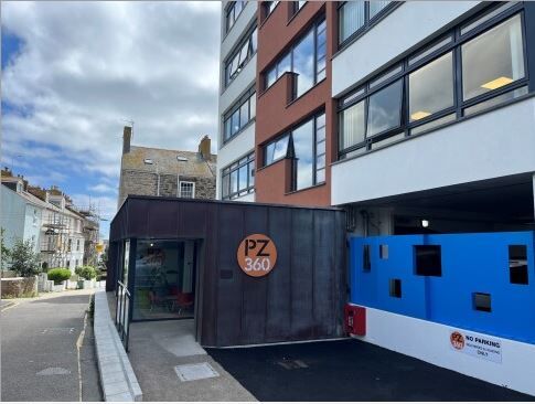 Property photo 2 of 7