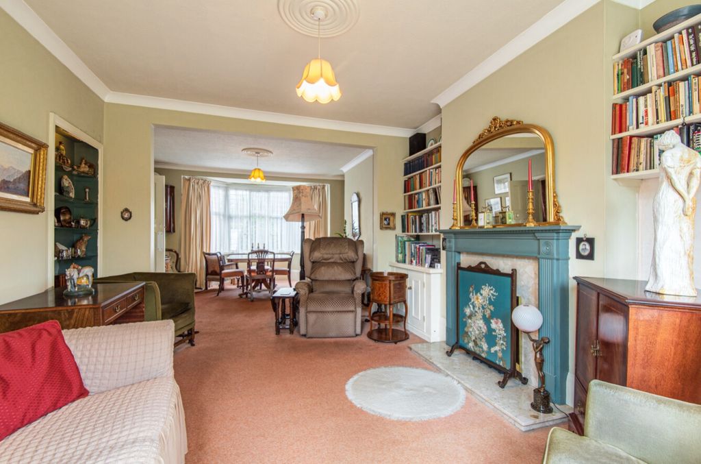 Property photo 2 of 23 1-1329445-1-687Fc5927994A-Arwc (8)