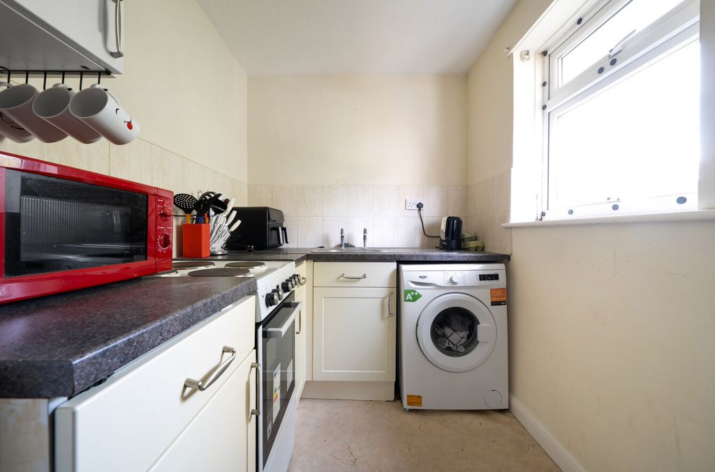 Property photo 2 of 8 1503339-21-6A96F6...