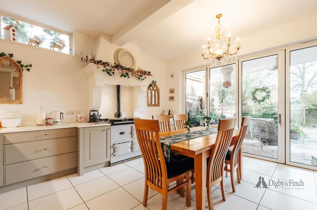 Property photo 3 of 31 8 Foxdale -17.Jpg