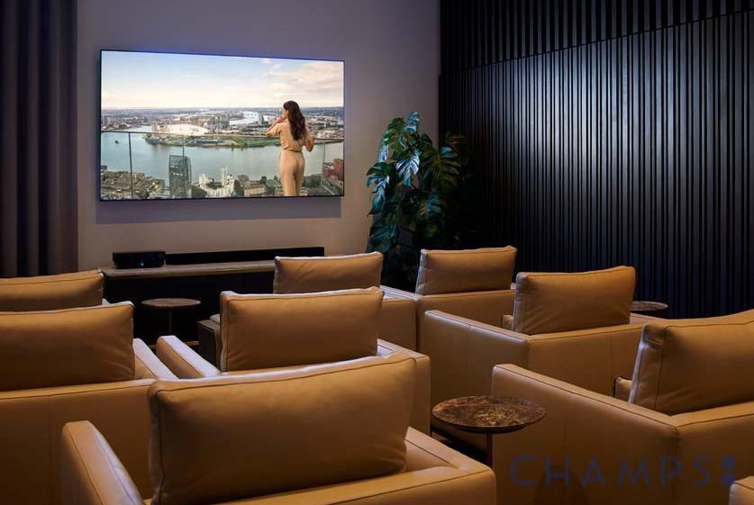 Property photo 1 of 11 1 Bed Flat For Sale Amory Tower, London E14