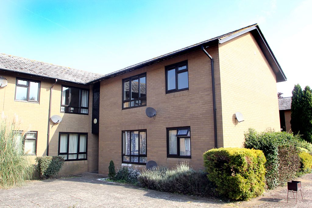 Property photo 1 of 8