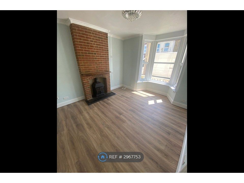 Property photo 2 of 4