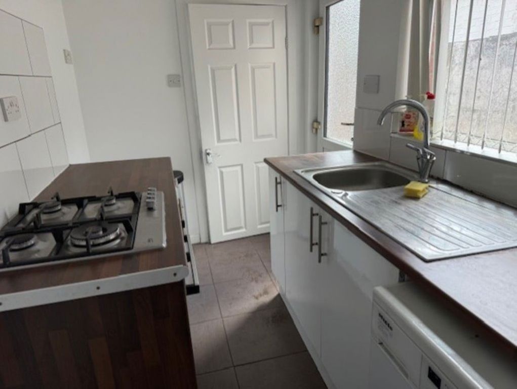 Property photo 1 of 3