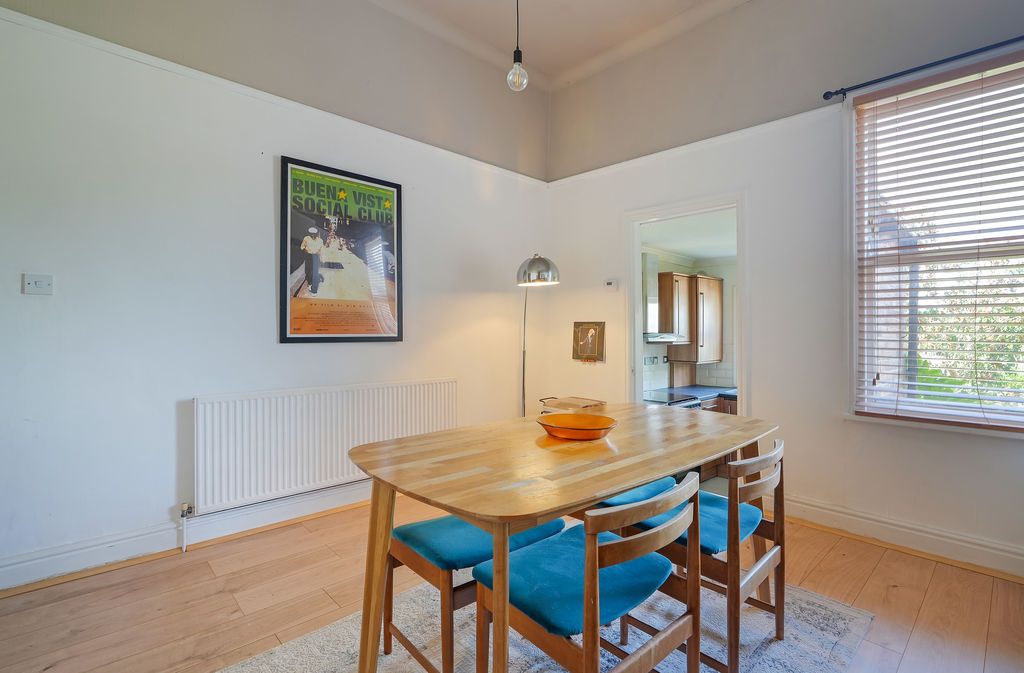 Property photo 3 of 25 Dining Room