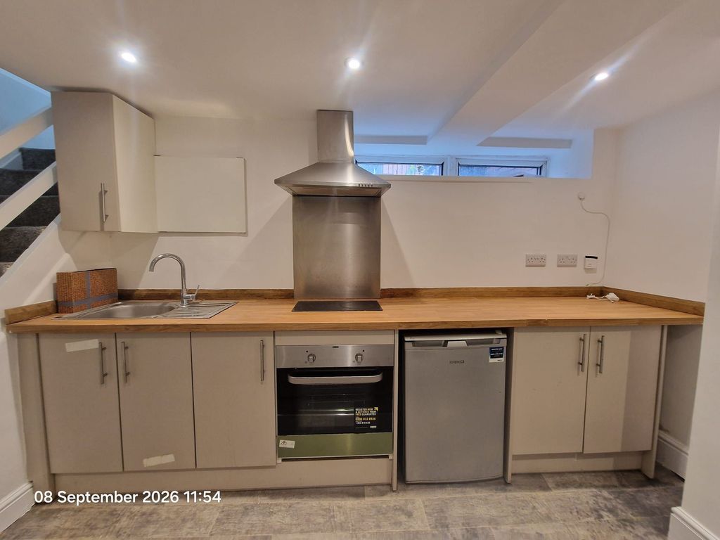 Property photo 2 of 3