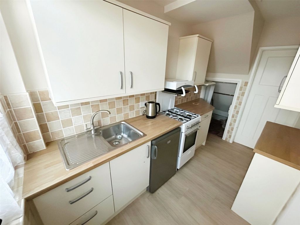Property photo 2 of 12 Picture No. 05