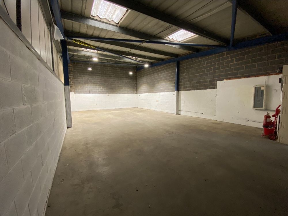 Property photo 2 of 3