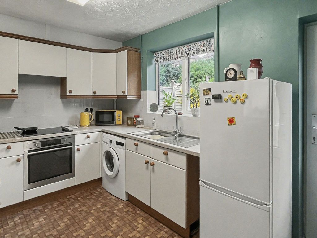 Property photo 2 of 13 Photo 1