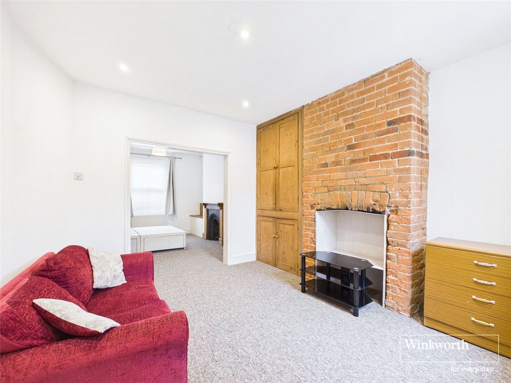 Property photo 1 of 8 Picture No. 22