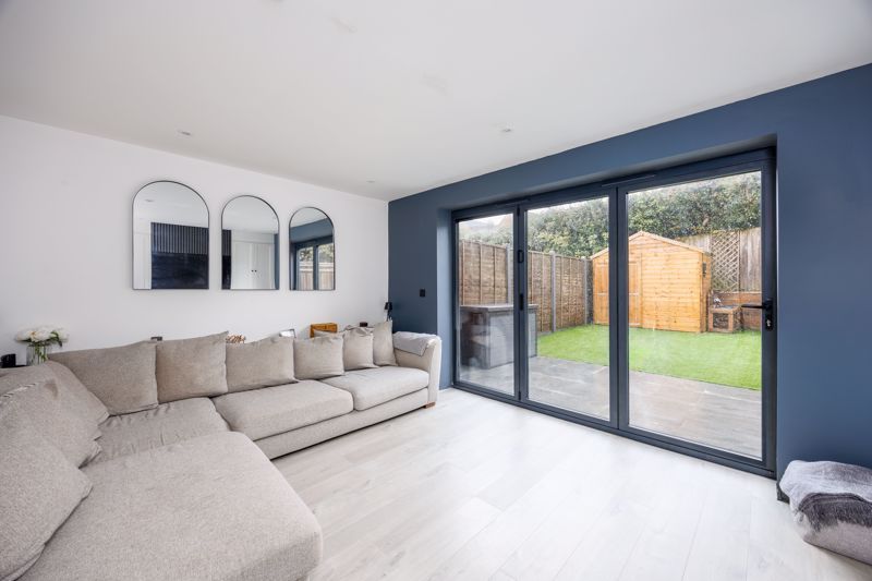 Property photo 2 of 15 Photo 10