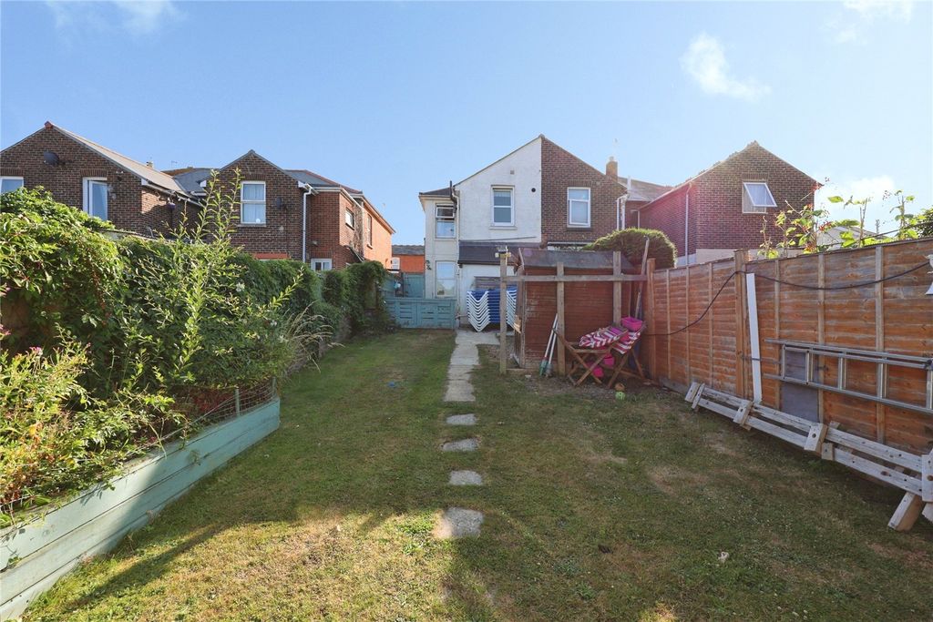 Property photo 2 of 16 Picture No. 16