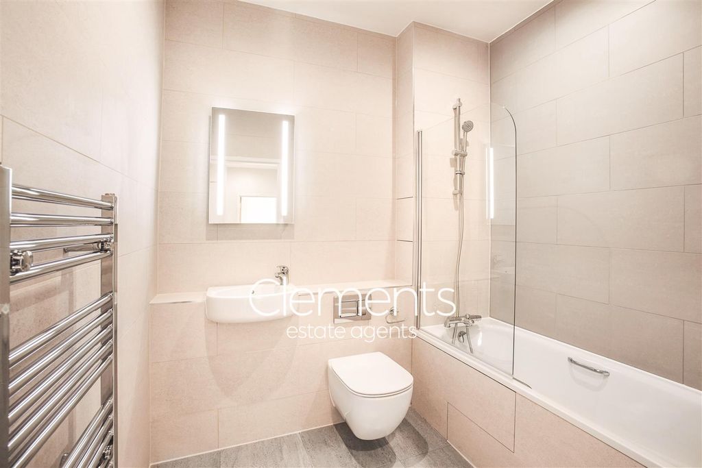 Property photo 3 of 7 Bathroom 1 Cmyk.Jpg