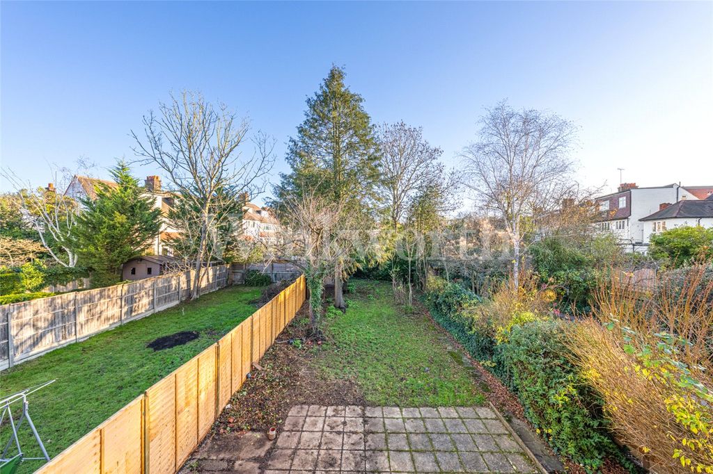 Property photo 3 of 15 Picture No. 50