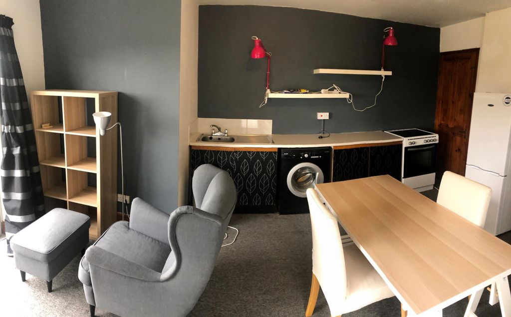 Property photo 2 of 5 Dining Room
