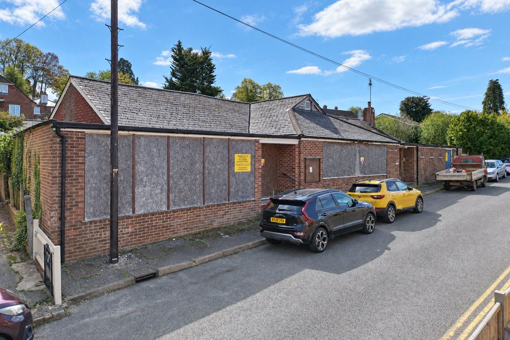 Property photo 3 of 8 The Hut Furlong Road