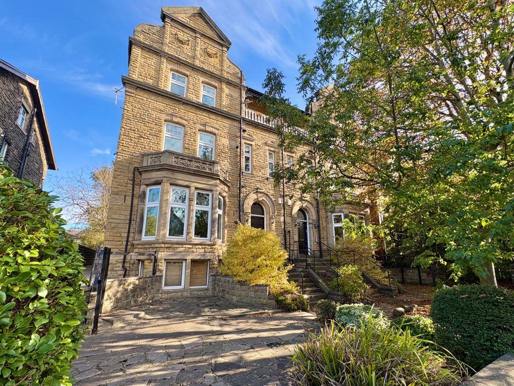 Property photo 1 of 14 Picture No. 24