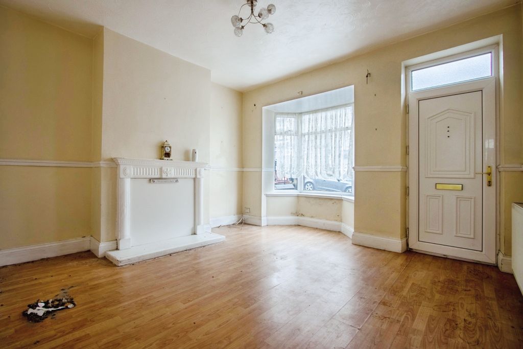 Property photo 2 of 15