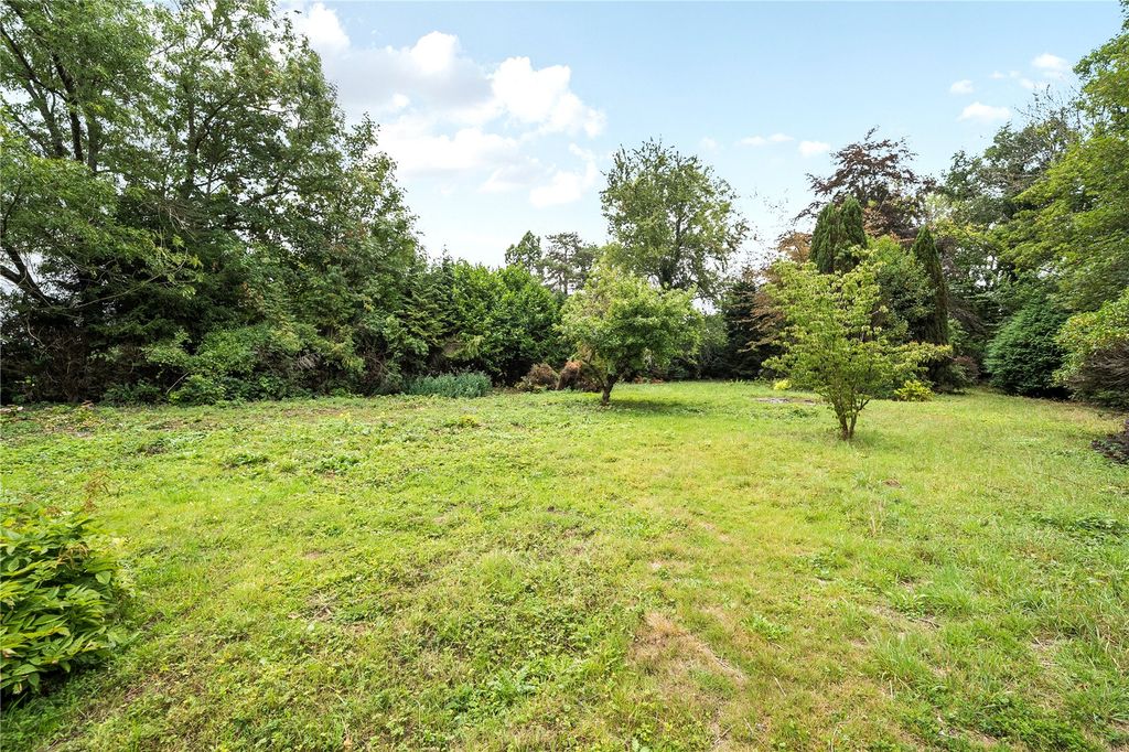 Property photo 3 of 19 Picture No. 21