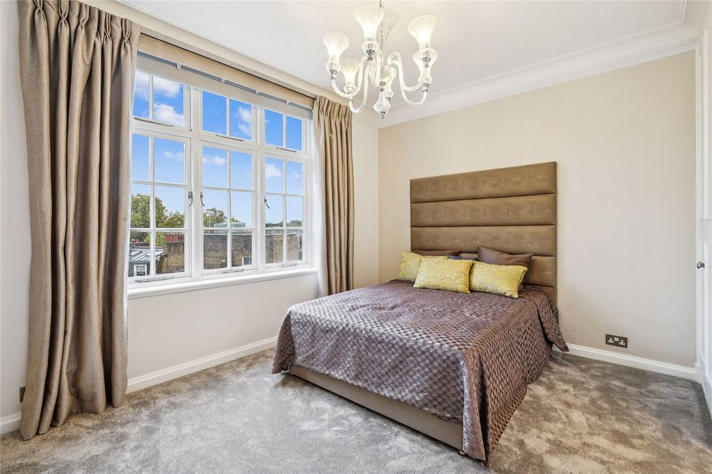 Property photo 3 of 17 Picture No. 04