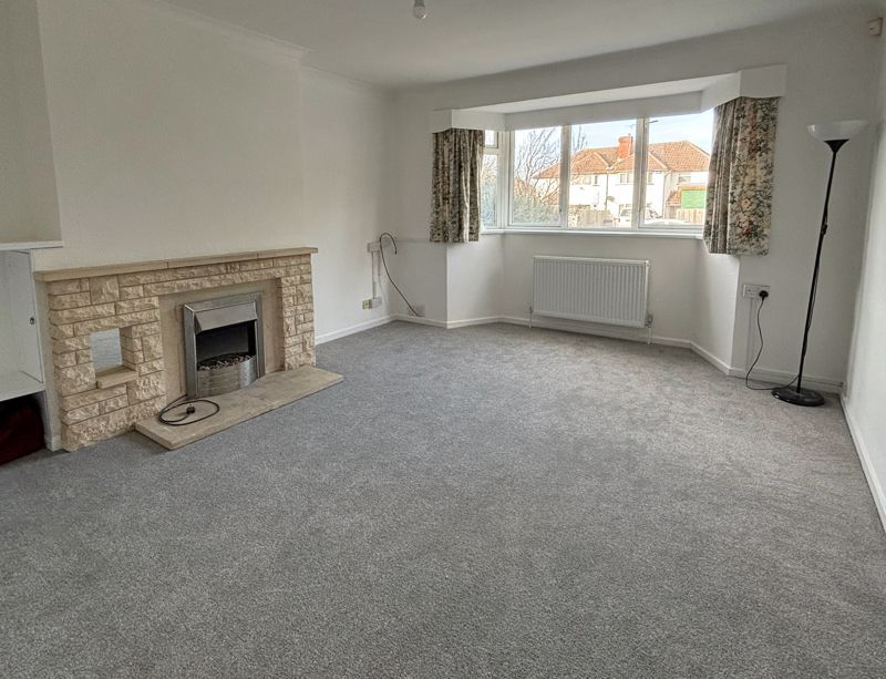 Property photo 2 of 15 Photo 4