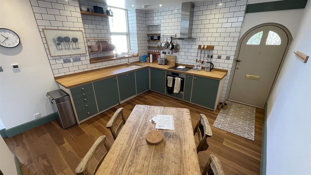 Property photo 3 of 13 Img_6930.Jpeg