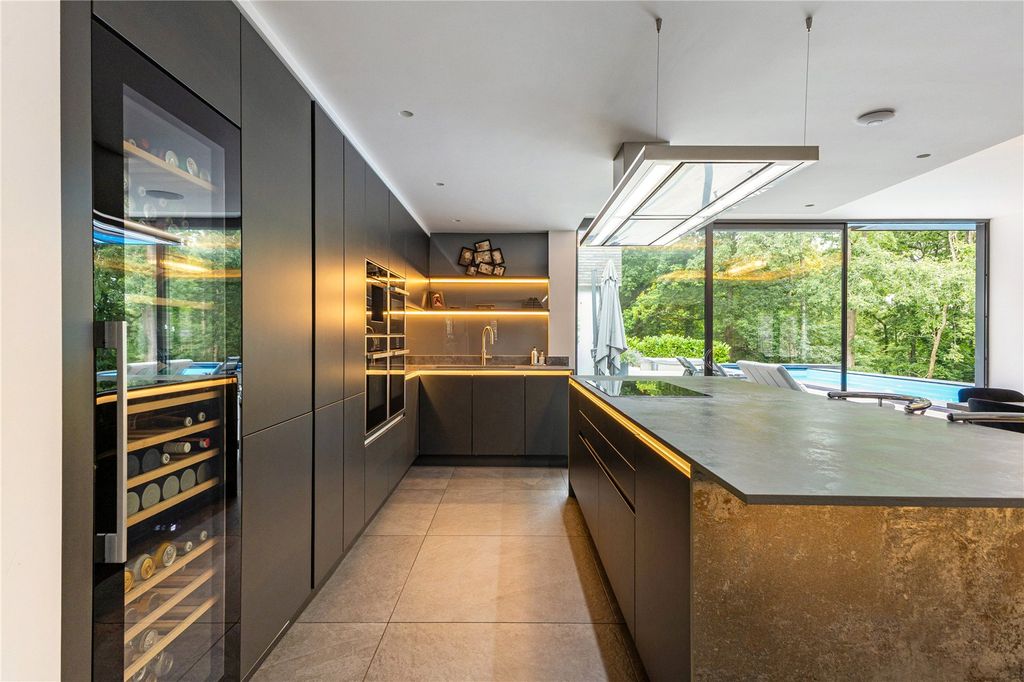 Additional image 7 of 6 bed detached house for saleCadbury Camp Lane, Clapton In Gordano, North Somerset BS20