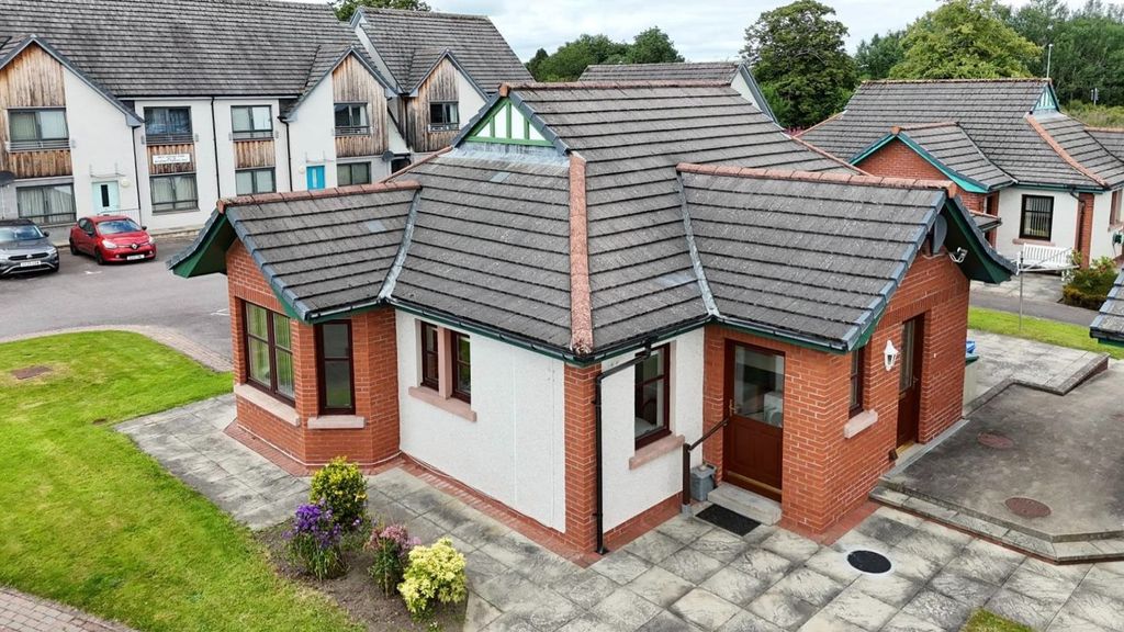Property photo 1 of 24