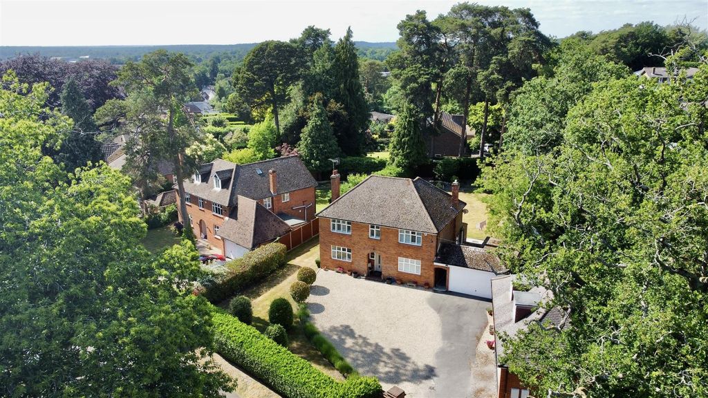 Property photo 1 of 15 Dji_Fly_20250602_160108_514_1748964511225_Photo_Op