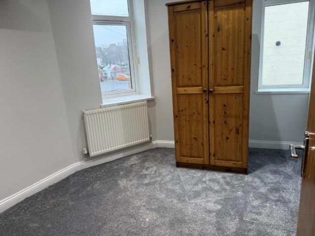 Property photo 3 of 6 Gallery