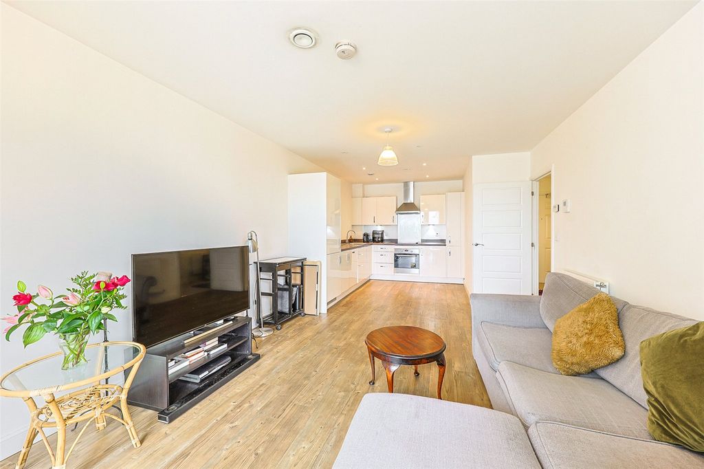 Property photo 2 of 10 Picture No. 04