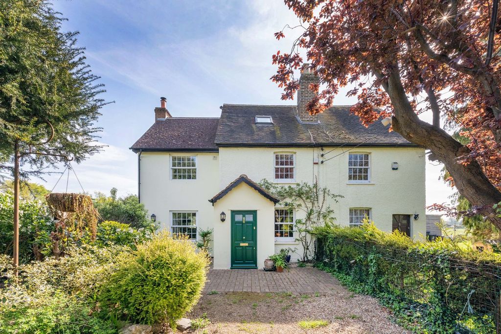 Property photo 1 of 22