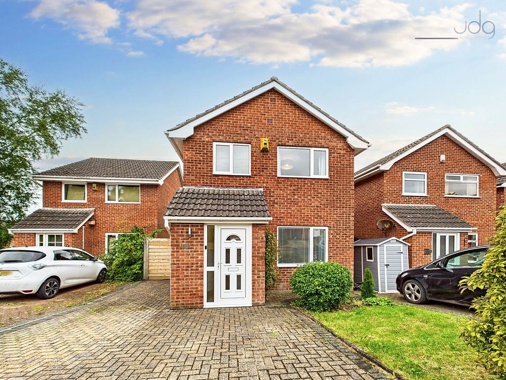 Property photo 1 of 15 Welcome To Shireshead Cresecent