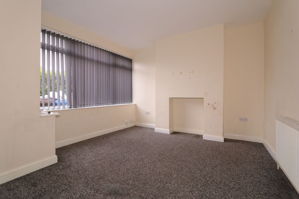 Property photo 2 of 10 Lounge