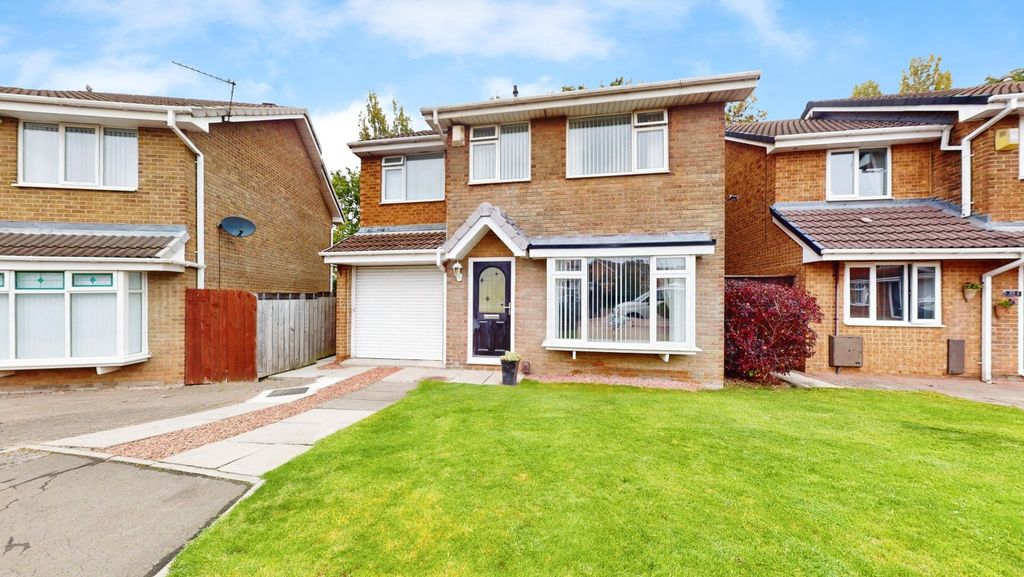 Property photo 1 of 48 4555330