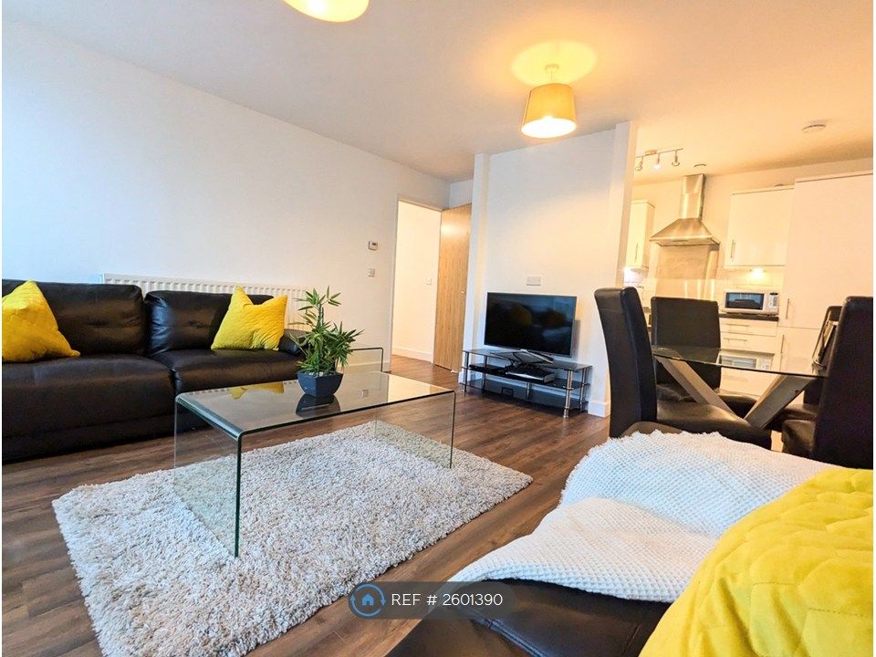 Property photo 2 of 12