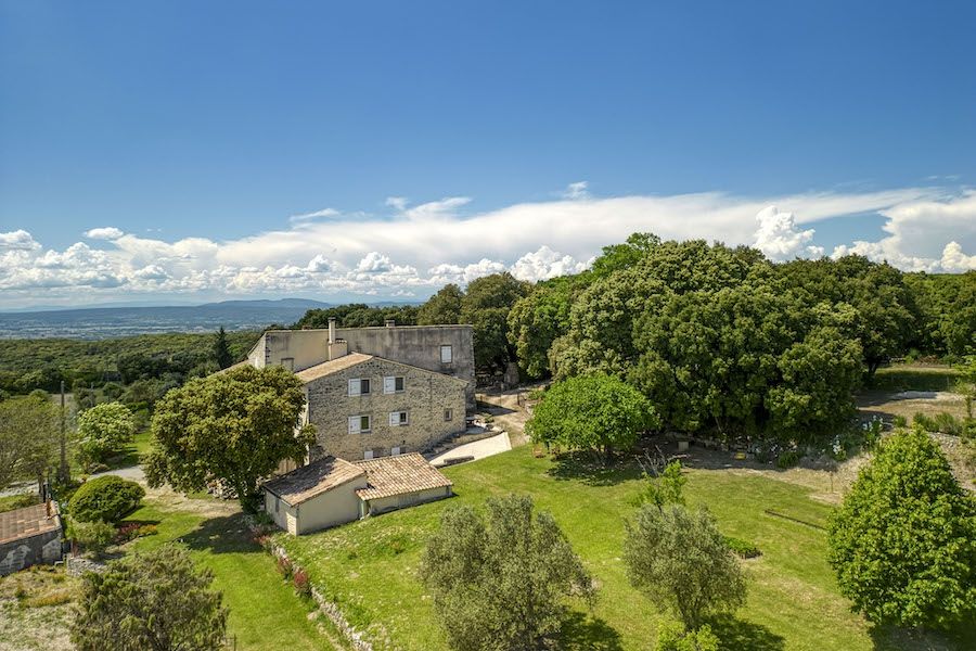 Property photo 1 of 28