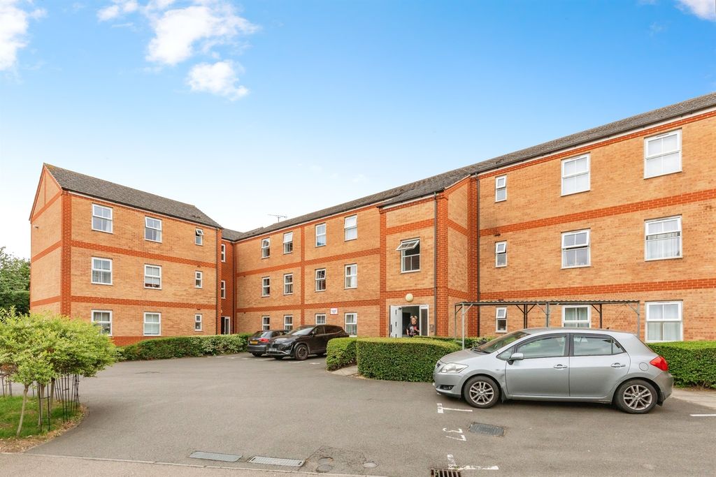 Property photo 1 of 9