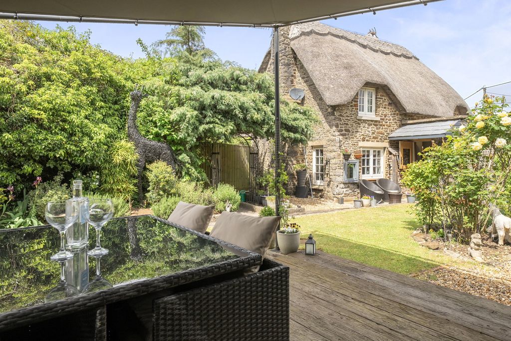 Property photo 1 of 39